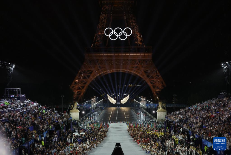 這是7月26日拍攝的開幕式現(xiàn)場(chǎng)。（圖源：新華社）