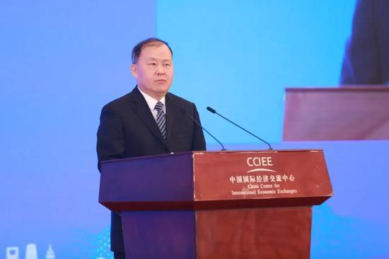 住房和城鄉(xiāng)建設(shè)部副部長董建國。中國國際經(jīng)濟(jì)交流中心 供圖