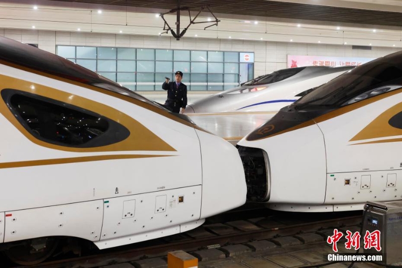 2025年春運(yùn) 長三角地區(qū)開出首趟臨時(shí)旅客列車