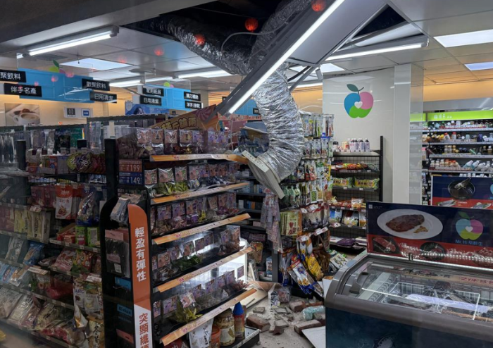 臺(tái)南地震超市便利店受損