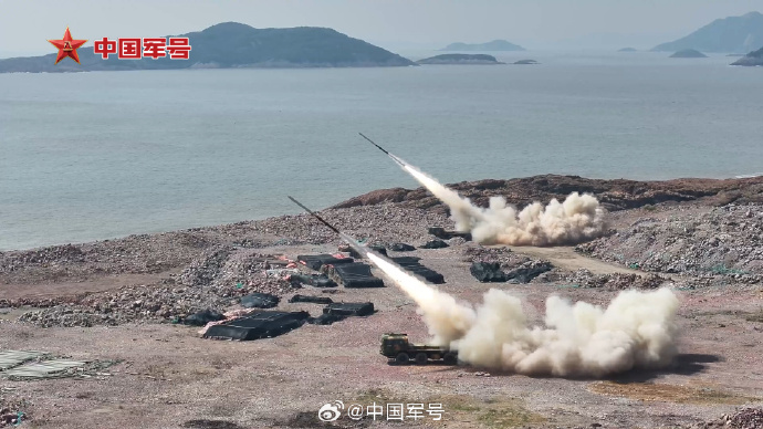 008rKb6ply1i02c5yuibyj31hc0u0hdt