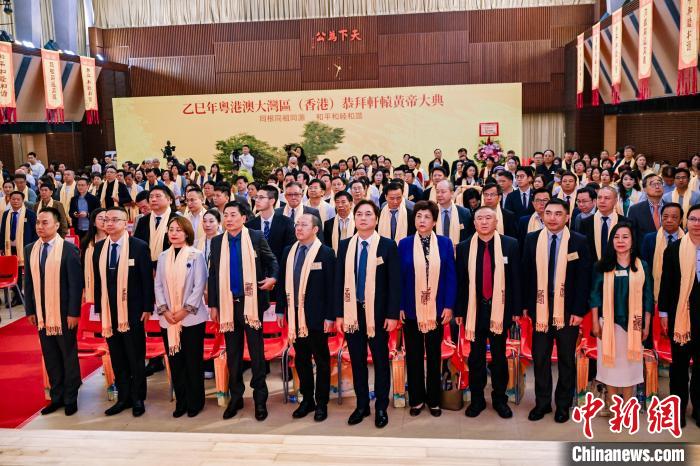 ccbbbde9-1fcb-4e35-9bec-3ca84904cd02_zsite