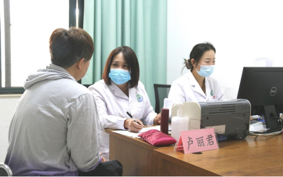 首位云臺中醫(yī)盧麗君專家工作站落戶彌勒市544