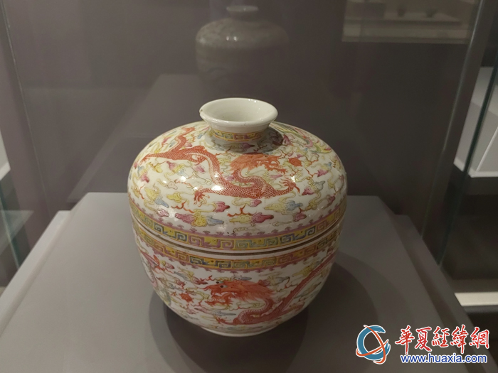 nan6：粉彩蓋碗（清光緒）