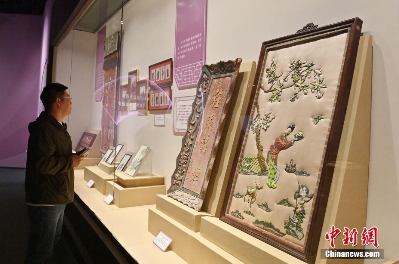 吉林長春:百余件文物展示近代百年中國女性生活形態(tài)掠影