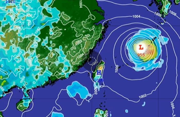菲律賓東方的擾動可能發(fā)展成臺風(fēng)，路徑變化大，下周臺灣天氣要密切觀察這顆的變化
