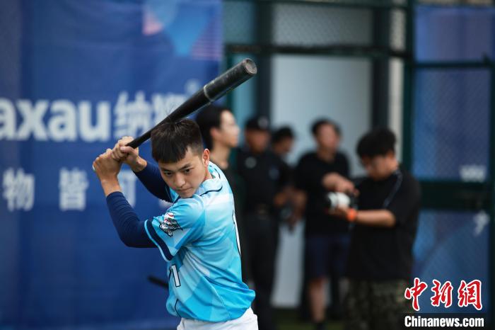 兩岸青年走進浙江平湖：以“棒”為媒以“球”會友