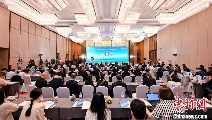 第十二屆兩岸公益論壇14日在廈門開幕。中國宋慶齡基金會(huì)供圖