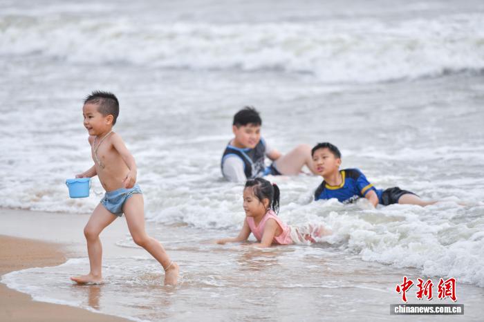 海南?？冢汉⑼钇谔だ讼砬鍥? style=