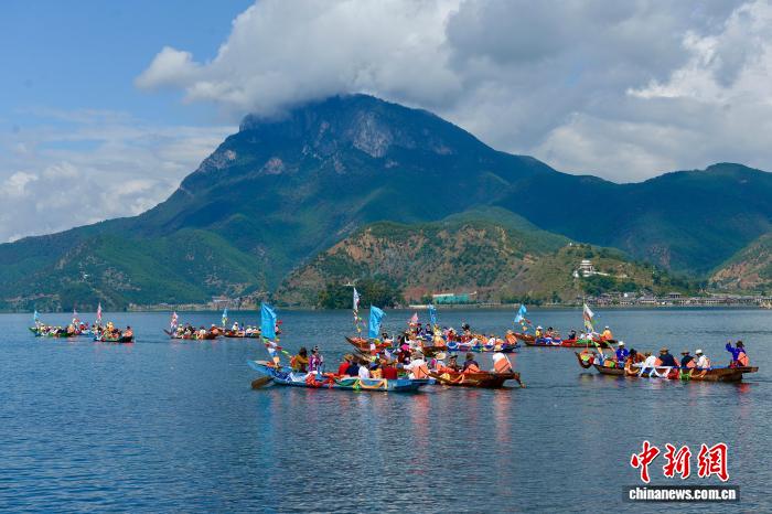 四川涼山瀘沽湖轉(zhuǎn)山轉(zhuǎn)海節(jié)啟幕