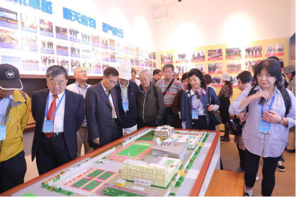 “臺商臺企走進(jìn)龍江”臺灣商界代表人士黑龍江參訪團(tuán)側(cè)記657