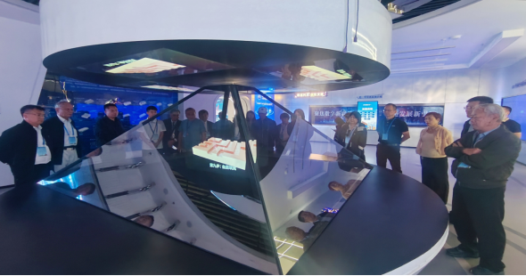 “臺商臺企走進(jìn)龍江”臺灣商界代表人士黑龍江參訪團(tuán)側(cè)記1491