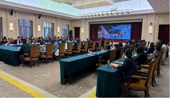 “臺商臺企走進(jìn)龍江”臺灣商界代表人士黑龍江參訪團(tuán)側(cè)記1777