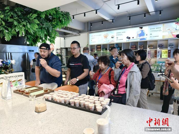 “云上咖啡·香飄兩岸”海峽兩岸咖啡文化交流活動