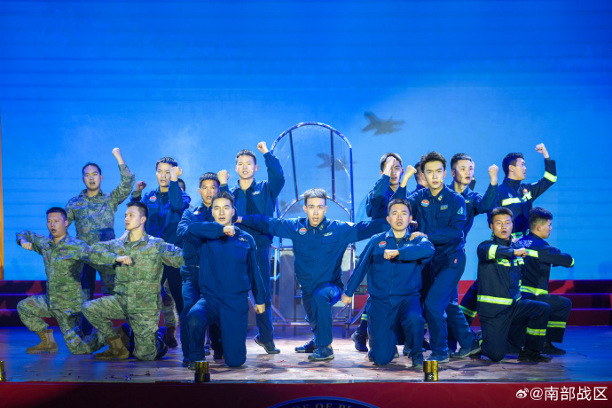 0089sefcgy1iaa3eq28mqj34tc37k7wp