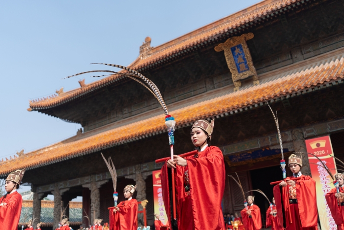 兩岸青年朗誦《論語》