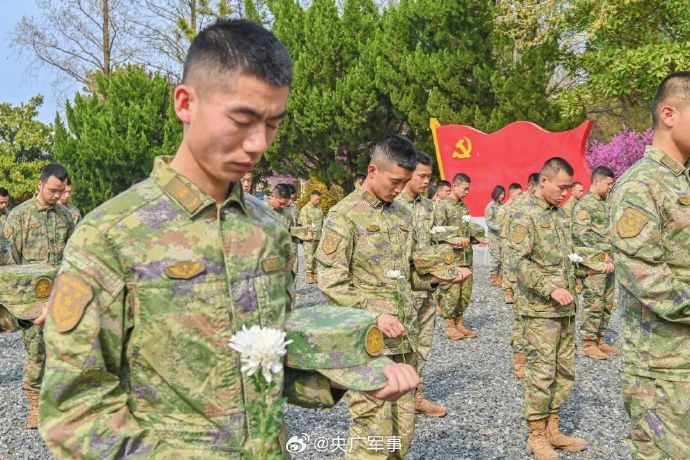 001SX8hXly1ibvn2sm6y3j60u00k0q8l02